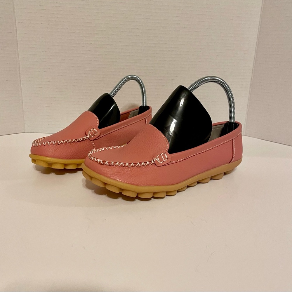 Pink Leather Driving Moccasins Unbranded Comfy Feminine NWOB Size 8